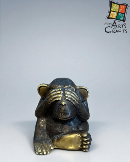 Bronze Monkey Eyes closed