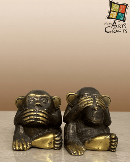 Bronze Monkey Eyes closed