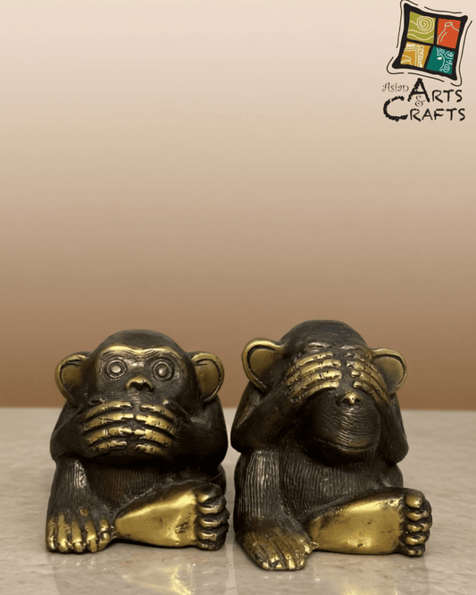 Bronze Monkey Eyes closed