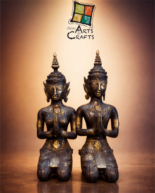 Bronze Welcome Pair
