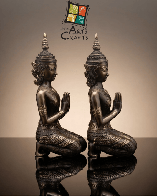 Bronze Welcome Pair