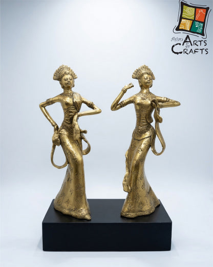 Bronze dancing ladies