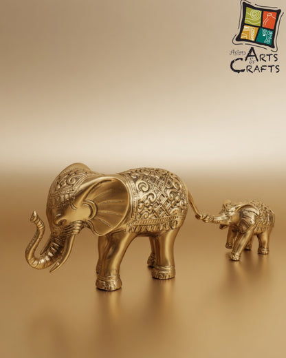 Bronze golden walking elephant with baby