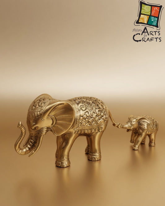 Bronze golden walking elephant with baby